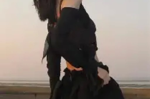 90后看老总：从劳模到靶心沉默的雷军和崩塌的人设